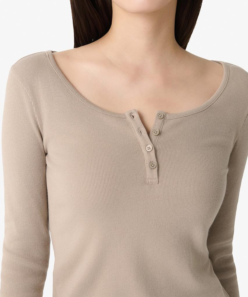 MUSINSA STANDARD WOMAN Women'S Ribbed Slim Wide Henley Neck Long Sleeve T-Shirt [Grayish Beige]