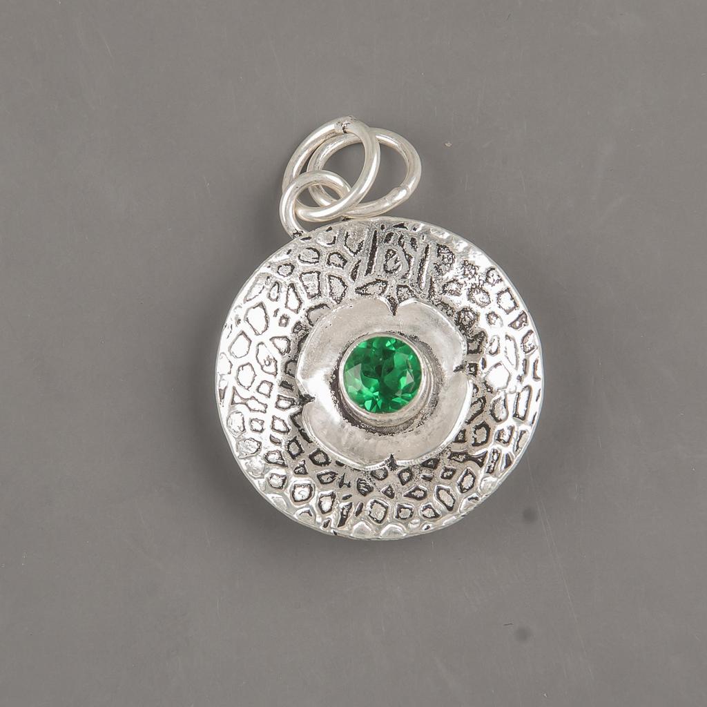 Green Emerald Gemstone Handmade Boho Jewelry, Attractive Pendant For Gift, 925 Sterling Silver Pendant For Wedding Gift