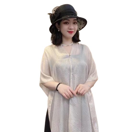 Summer Shawl V-Neck Buttons Placket Lightweight Sun Protection Versatile Beach Shawl Solid Color Vacation Sunscreen Shawl