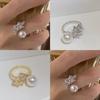 18k Gold Plated Zirconia Leaf Pearl Ring - Women's Versatile, Elegant Design.