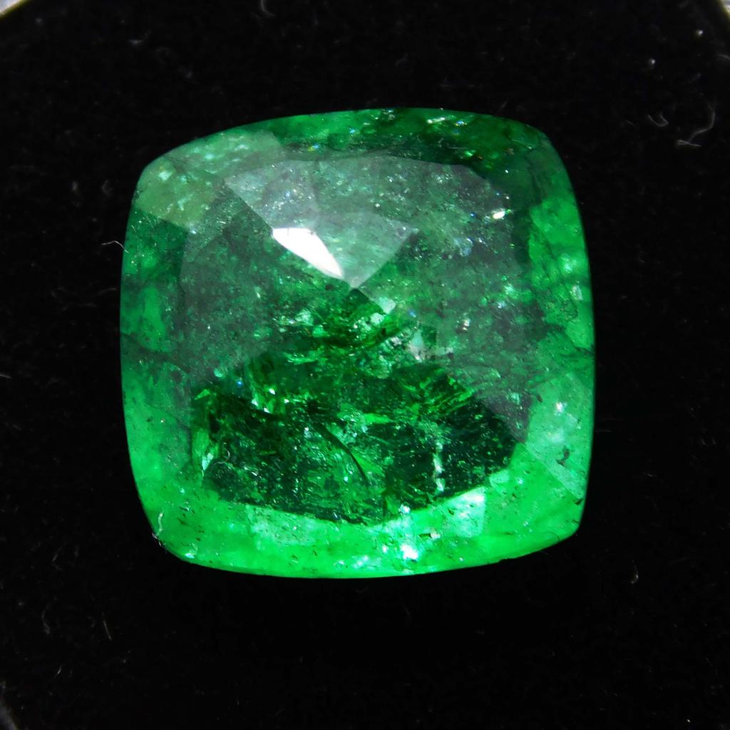 Natural Green Emerald Loose Gemstone Square Cushion Cut 7 ct Colombian for Jewelry Making and Crafts