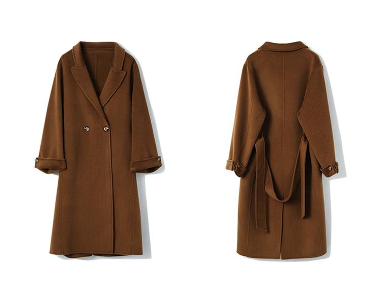 Karamelový dámský vlněný kabát střední délky z oboustranného kašmíru - Podzim/Zima 2023, Slim střih s designem zvýrazňujícím pas.