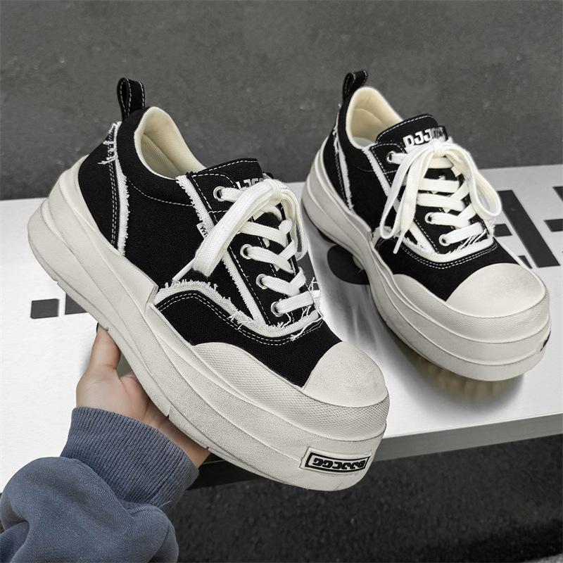 Nischen-Altdesign-Segeltuchschuhe Frühjahr Neu Street-Plattform-Sportschuhe Freizeit