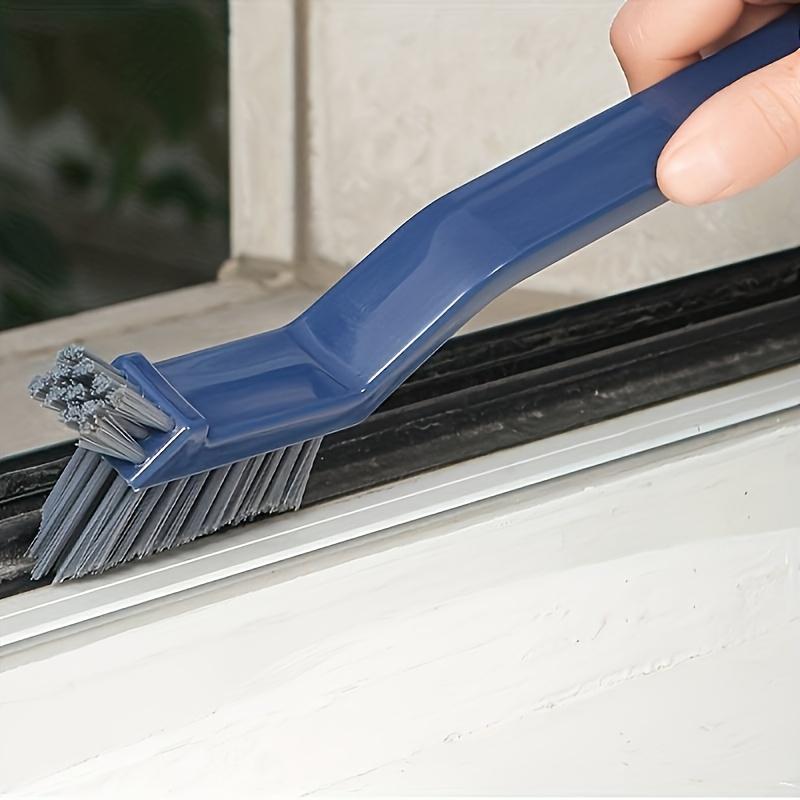 A Gap Cleaning Brush, a New Multifunctional Tool Designed for Cleaning Crevices,Featuring Stiff Bristles.The Handle Is Hangable,with Moderate Hardness
