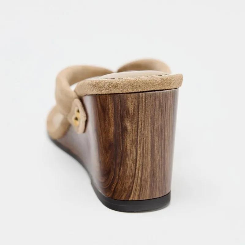 Fashion Summer 2025 new pitched heel flip-flops for women, casual and fashionable high-heeled sandals and slippers