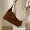 Suede bag women's large capacity 2025 new autumn and winter retro shoulder messenger bag commuter tote bag women's bag