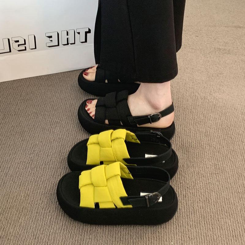 Open-toed fashion woven casual sandals  summer new breathable comfortable versatile thick-soled heightening beach shoes