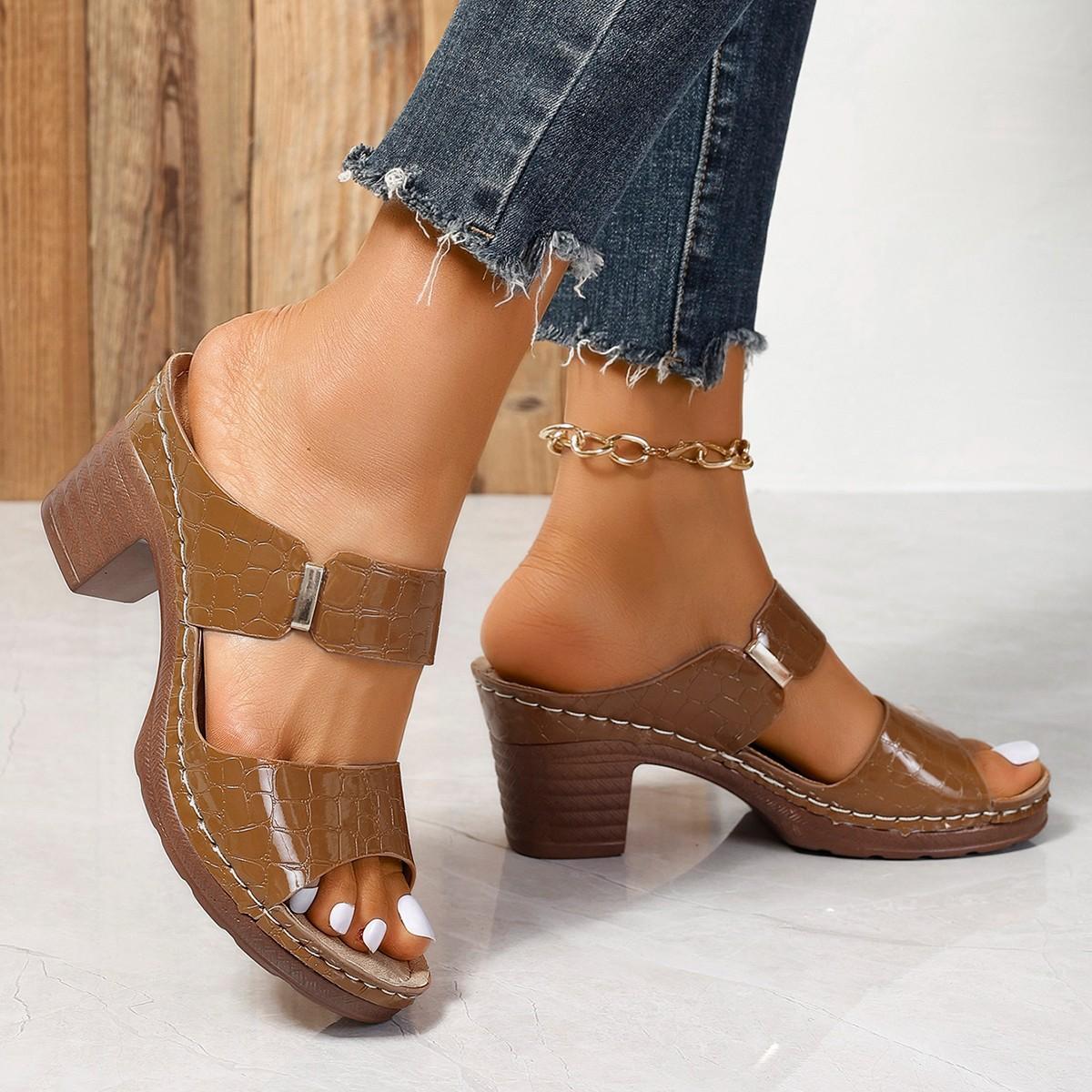 

2025 большие размеры женские босоножки на высоком каблуке летние 2025 новые европейские и американские тапочки с толстым каблуком «рыбий рот» женские 40 светло-коричневого