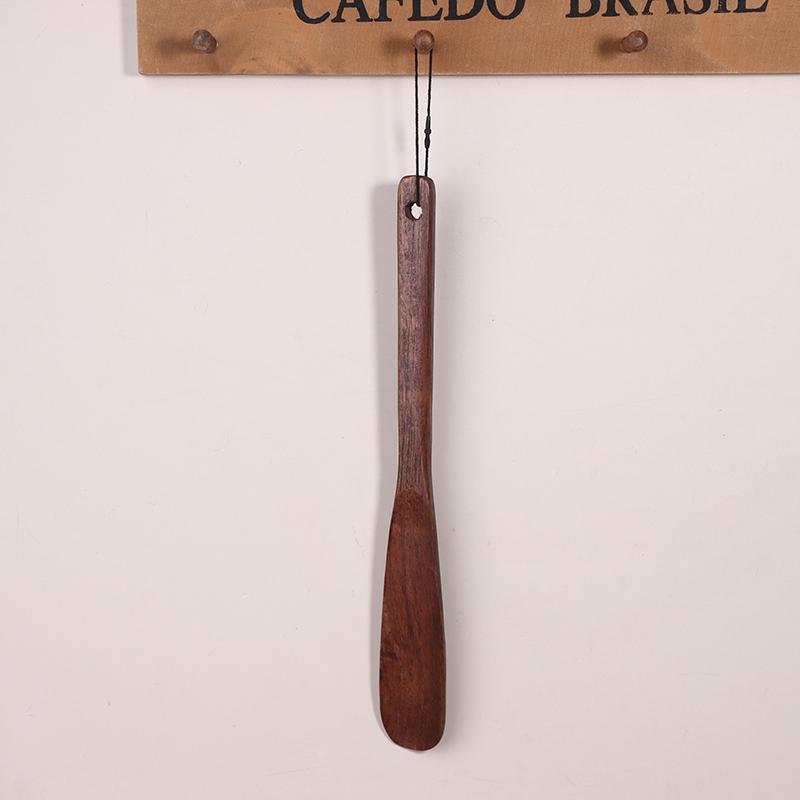 Wooden Shoe Horn With Lanyard Flexible Long Handle Shoehorn Useful Shoe Lifter For Seniors Shoe Spoon Home Tools