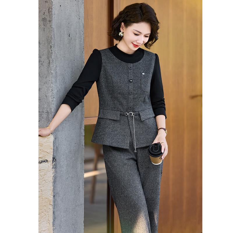 

Комплект из топа и брюк «Пасите Зима» из искусственной двухпредметной ткани L