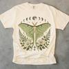 Tricou Fluturele Lunii, Tricou Faze Lunare, Tricou Unisex Comfort Colors, Tricou Cottagecore, Tricou Goblincore, Tricou Botanic Vrăjitoresc, Cadou pentru Iubitorii Lunii