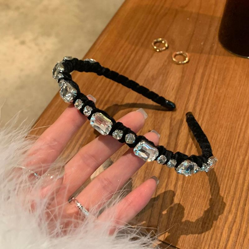 Velvet Hair Hoop With Shiny Rhinestone For Women Luxury Style Headband For Autumn & Winter, Suitable For Face Washing, Hair