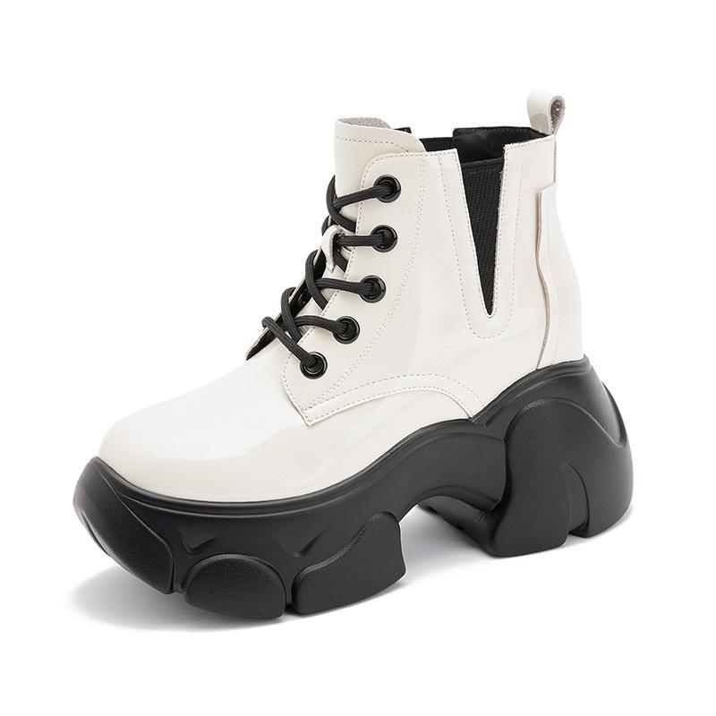 Inner Heightening Martin Boots Women's 2025 New Autumn and Winter Women's Black Chelsea Boots Children's Thick-soled Medium Boots Tide