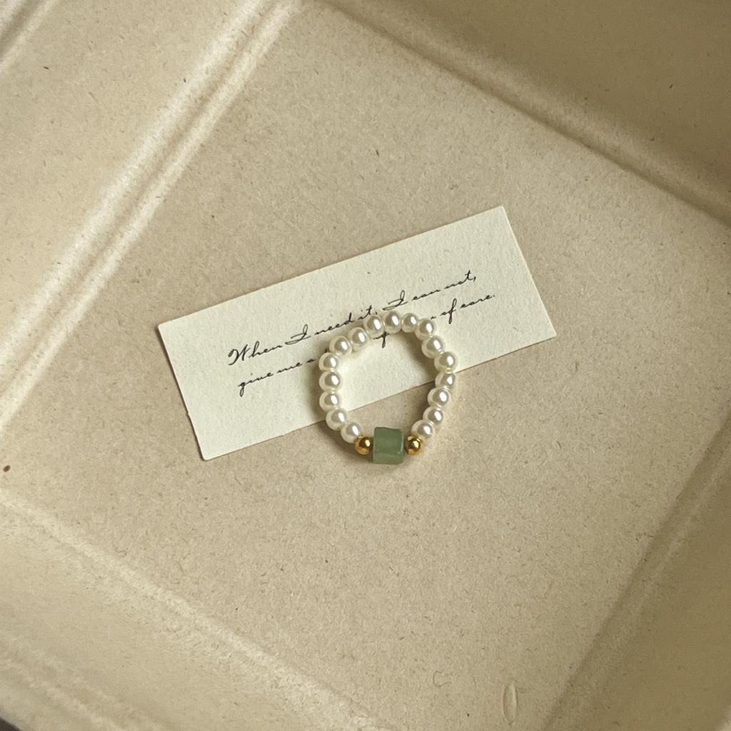 Color crystal beaded ring  niche design sense high-end finger ring light luxury temperament all-match ring accessories