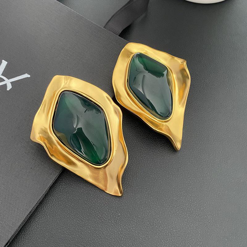 Vintage European & American Geometric Clip-On Earrings - Autumn/Winter Mature Style, Non-Pierced, Retro Irregular Design for Women