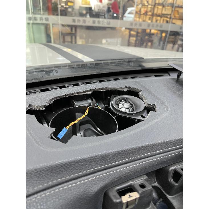 Auto Mittelkonsolen Lautsprecherabdeckung Für BMW F30 F31 F32 F34 GT 3er Serie Hohe Qualität Dekoration Schutz Aufbau Audio Lautsprecher Kit