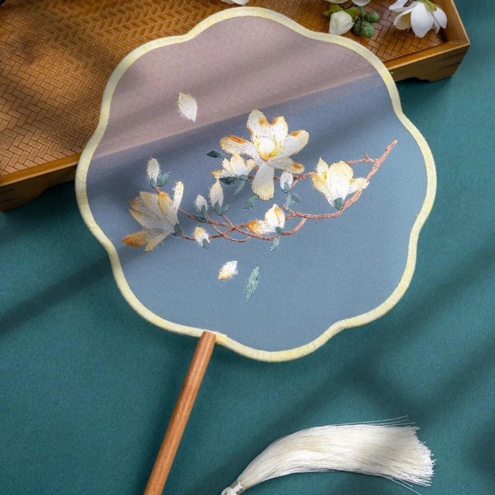 Handheld Silk Fan Floral Pattern Tuan Fan Group Fan Chinese Style Embroidery Fan  Home Decor