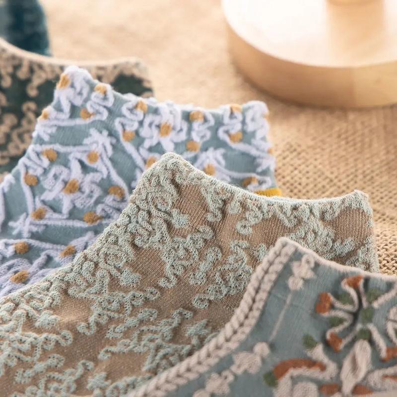 Palace Embossed Short Socks Retro Sports With College Style Three-dimensional Breathable Socks Women's Flower Short Socks
