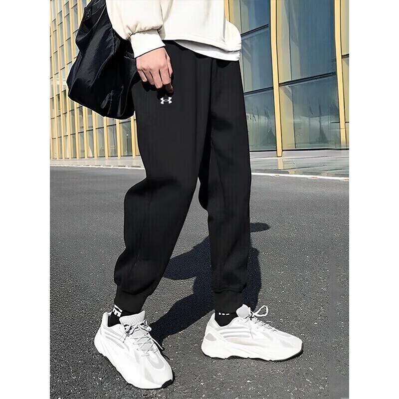 Under Armour Unisex Solid Jogger Pants M