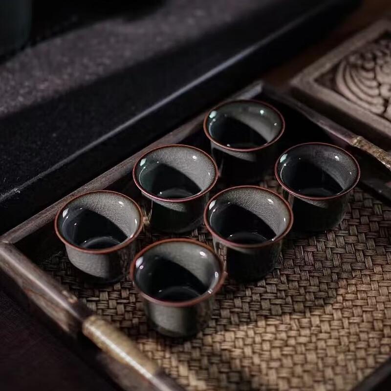 Yi Hu De Traditional Chinese Clay Tea Set