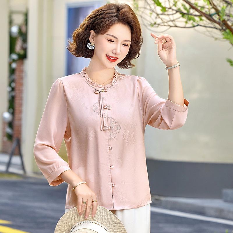 Mom's Elegant Chinese-Style Satin Embroidered Lace Shirt with Three-Quarter Sleeves