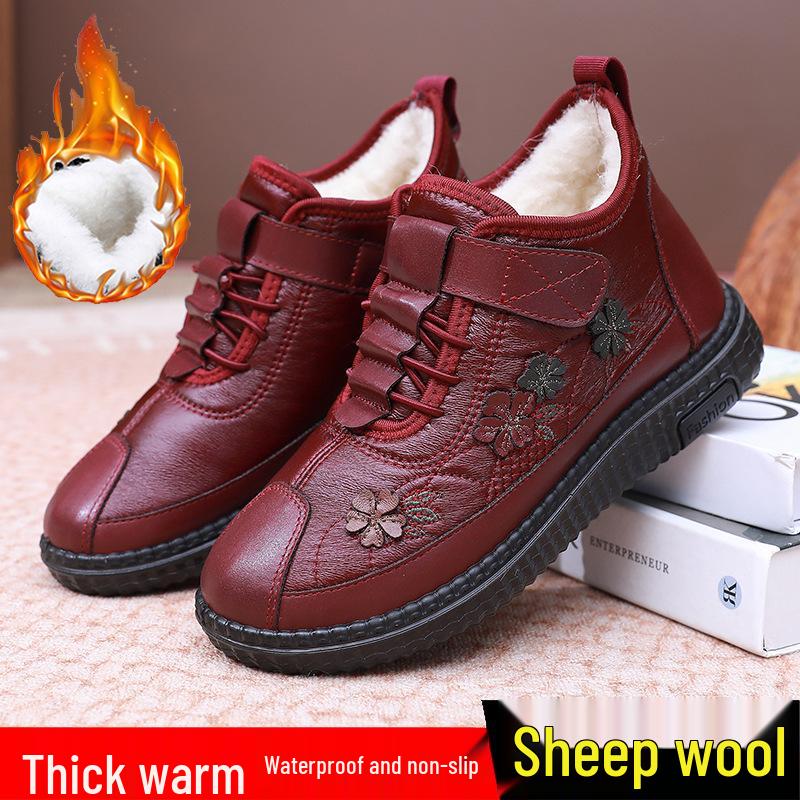 Women's Fleece-Lined Slip-On Winter Boots - Non-Slip and Warm Cotton Shoes for Middle-Aged and Elderly