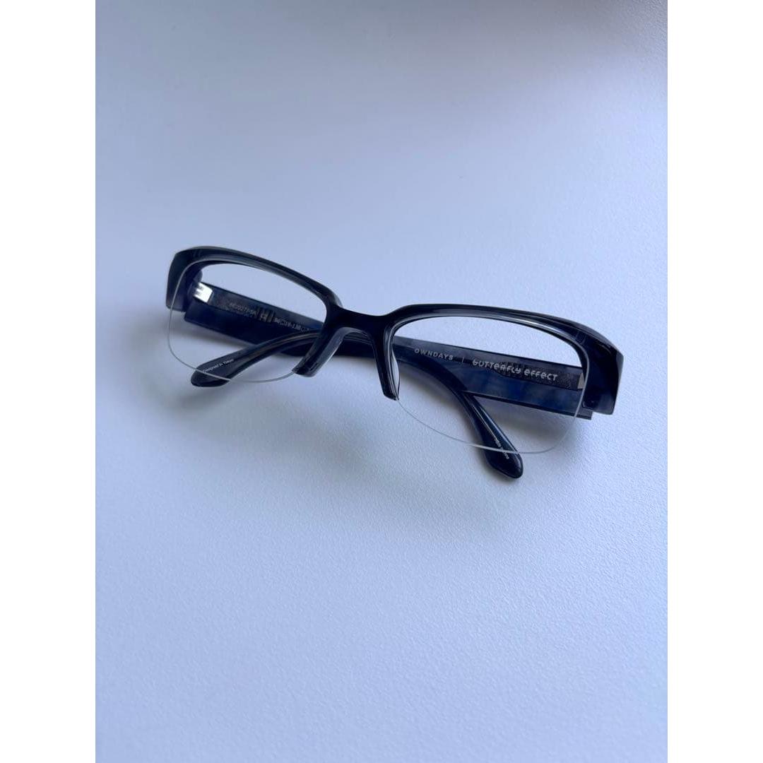 Used [On sale] OWNDAYS BUTTERFLY EFFECT