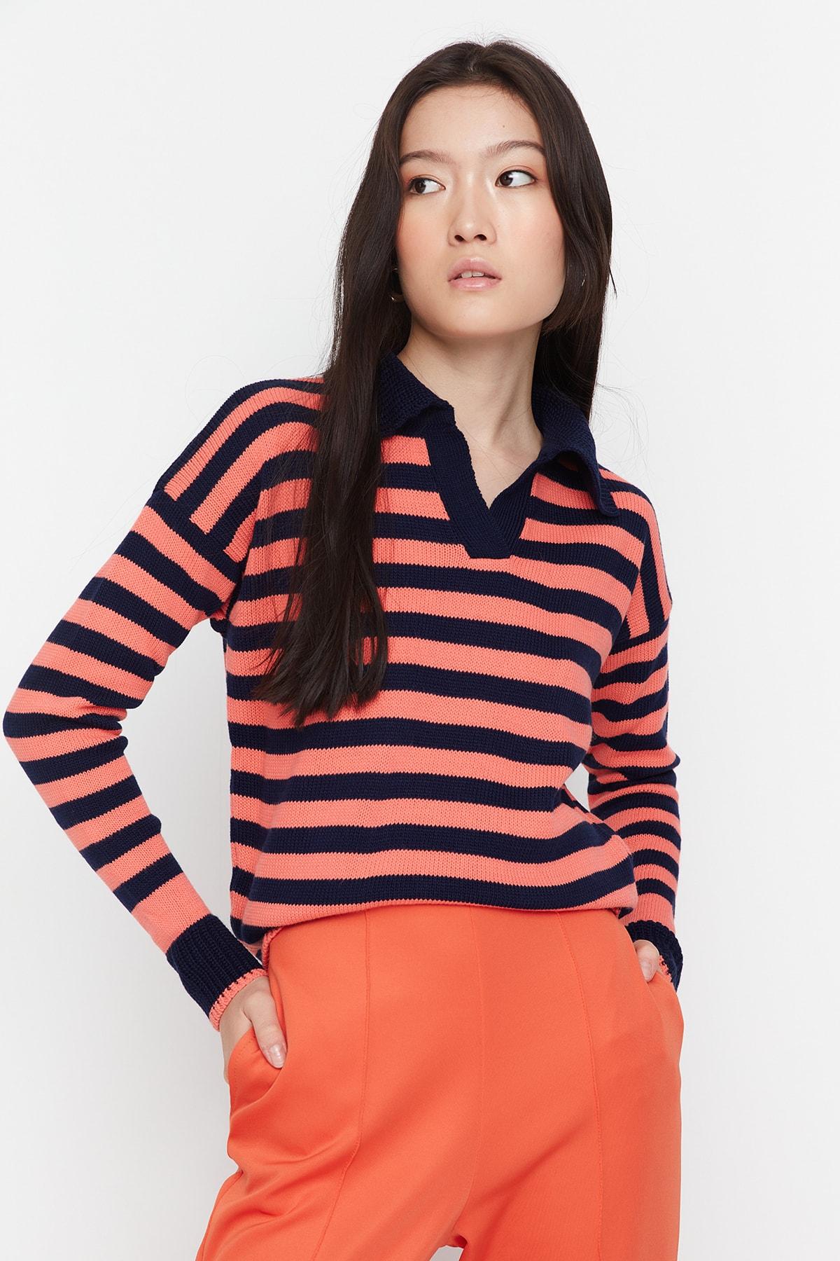 

Свитер - Темно-синий - Классический крой