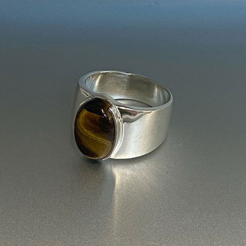 Dewy Desert Moon Ring(tiger Eye)