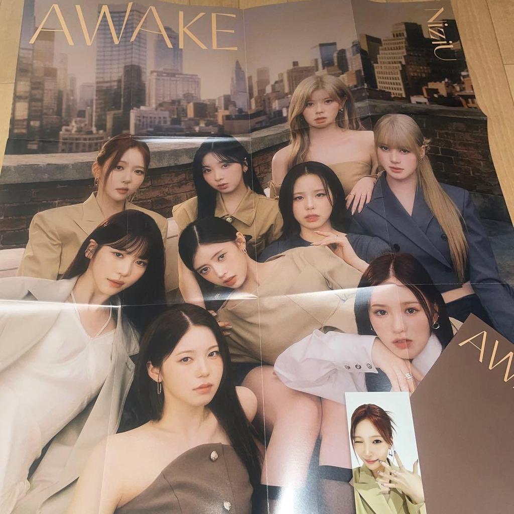 [USED] NiziU AWAKE First Press Limited Edition A with Bonus