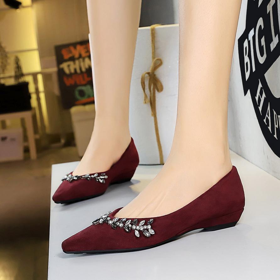 French Pointed Rhinestone Chain Decoration Single Shoe Suede Shallow Mouth Slope Heel Low Heel Women's Shoes