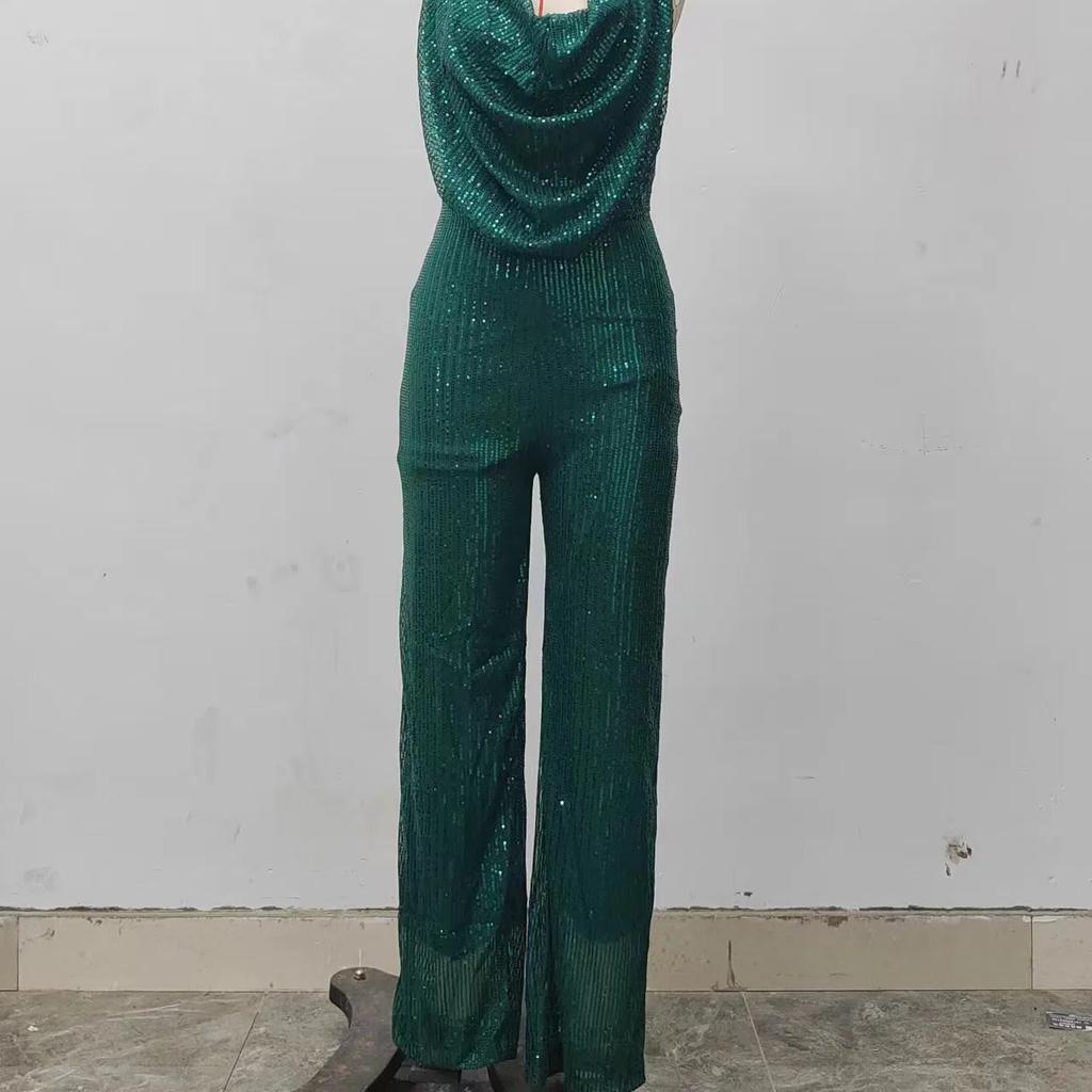 Women's Sleeveless Halter-Neck Sequin Jumpsuit, Glamorous Deep V-Neck Romper with Sparkly Embellishments, Perfect for Party, Evening Events