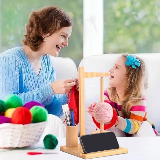 Garnhalter aus Holz mit Handyhalterung Drehendes Pendel Garnknäuel Spender Ständer Bambus Buche