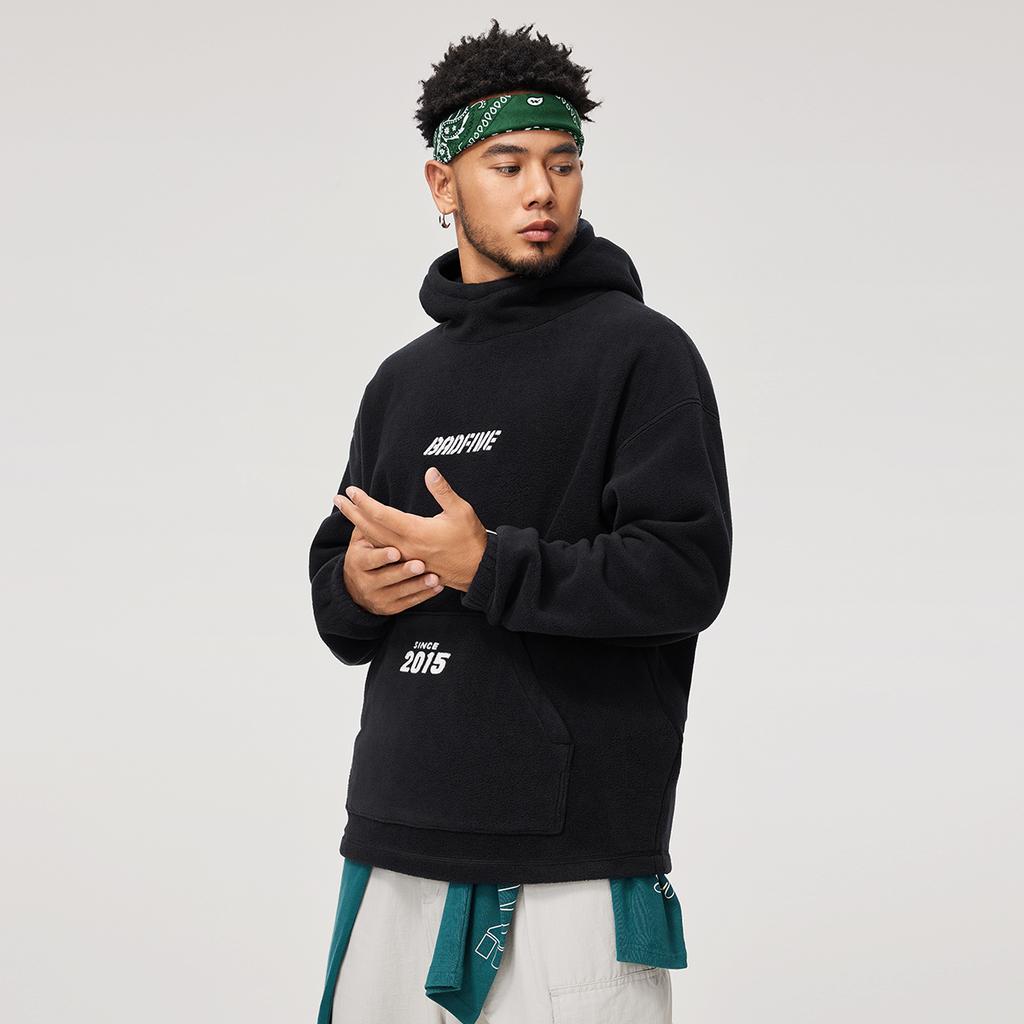 Li Ning Badfive Comfortable Casual Hooded Pullover Loose Fleece Letter Print Simple Sweatshirt Men sweatshirt Black AFDU495-1