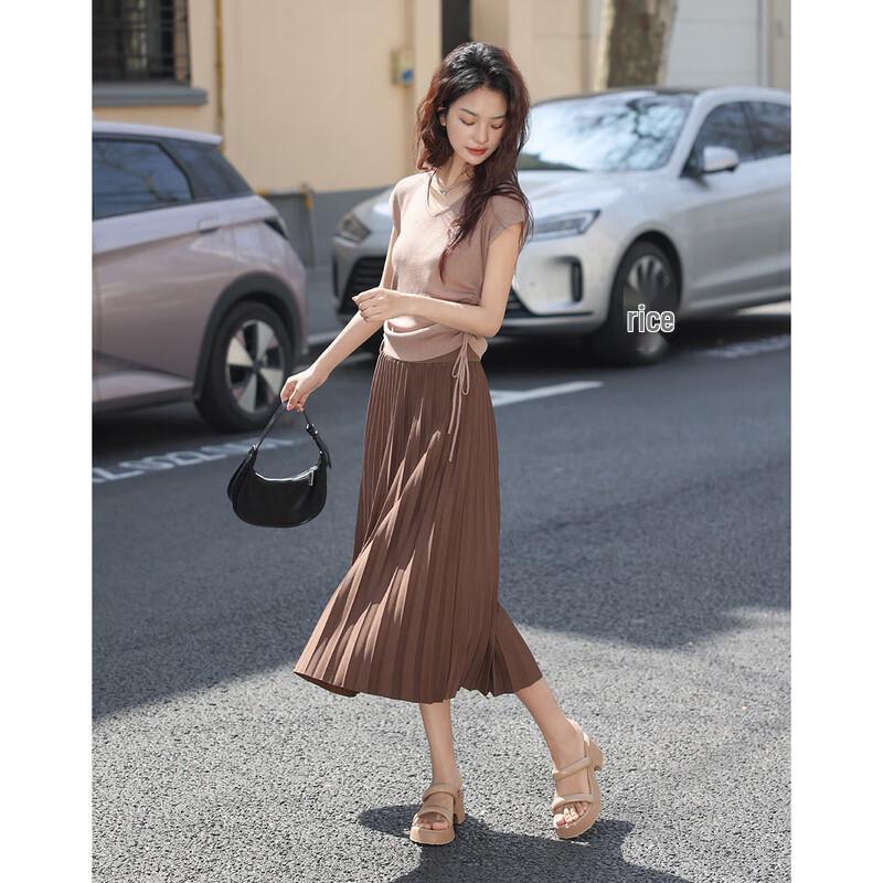 Demana Elastic Waist Pleated Midi Skirt