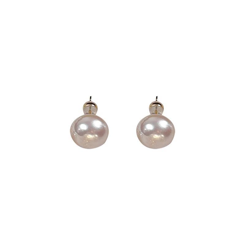 Elegant 8-14MM Mantou Pearl Stud Earrings with Gold Pins - High-Quality, Simple Design