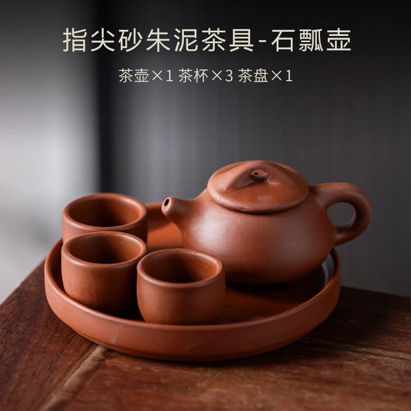 Kreatywny Mały Fioletowy Zestaw do Herbaty z Gliny Zhu Ręcznie Robiony Czajniczek na Palec 1 Czajniczek 4 Filiżanki Zestaw do Gry w Herbatę Zwierzątko Ozdoba do Ceremonii Herbacianej Kung Fu