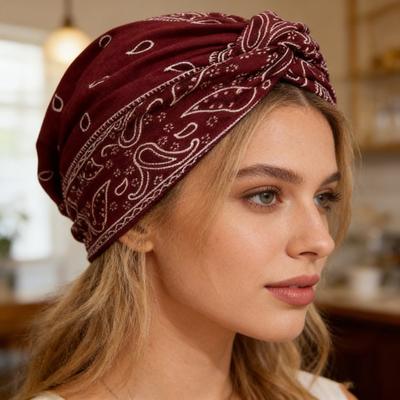 Hajba való kiegészítők – Női hajpántok