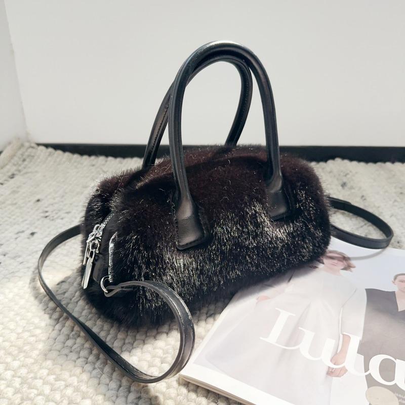

Winter Faux Fur Women s Box Small Tote Crossbody Bags Luxury Design Soft Plush Female Handle Shoulder Bag Furry Fluffy Handbags