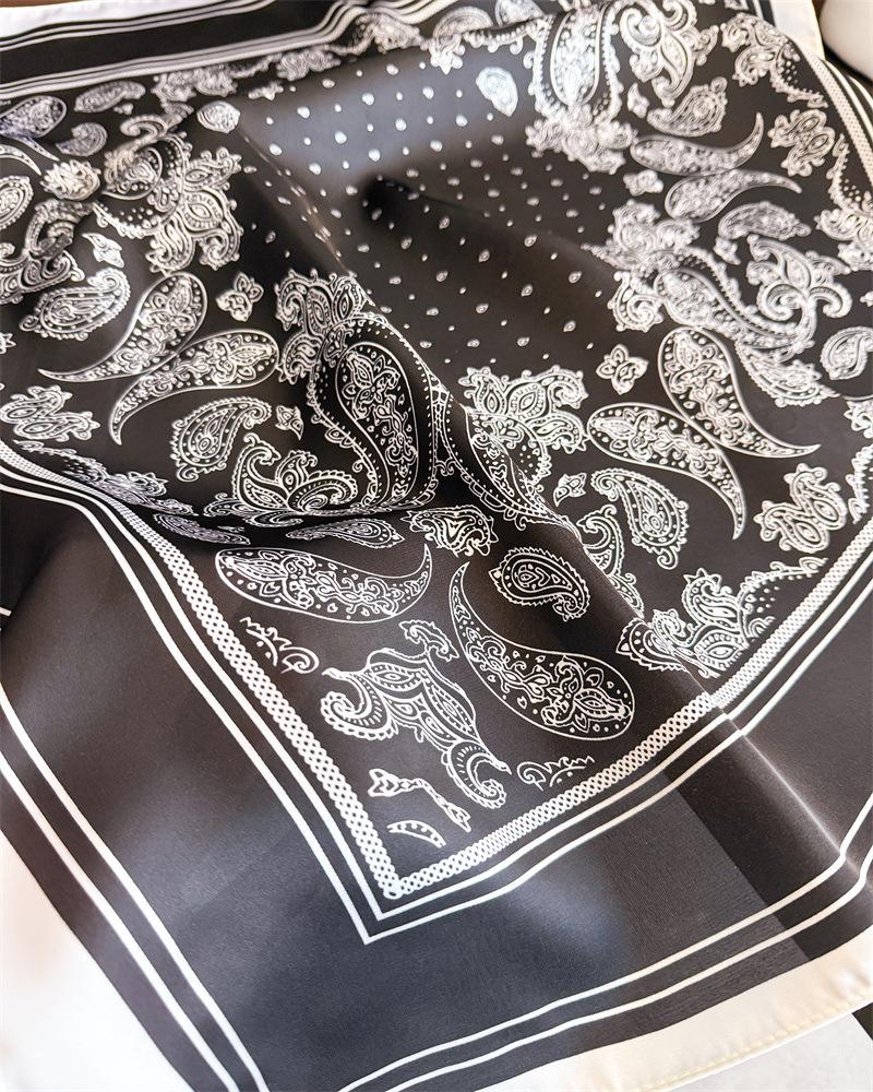 New Paisley Print Scarf for Women Square Hijab Soft Satin Neck Tie Female Fashion Decoration Headscarf 70*70cm Kerchief
