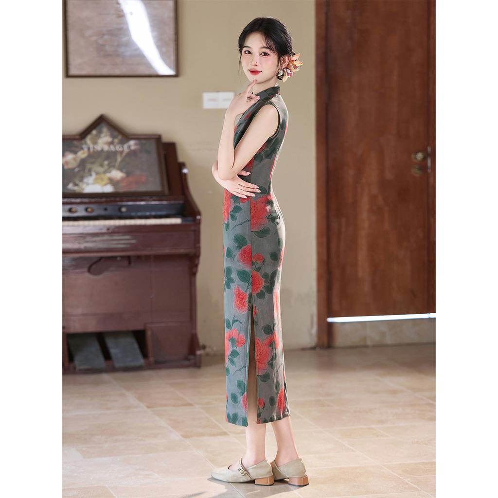 Old Shanghai retro style sleeveless improved cheongsam dress daily slim and thin temperament elegant low-necked young model
