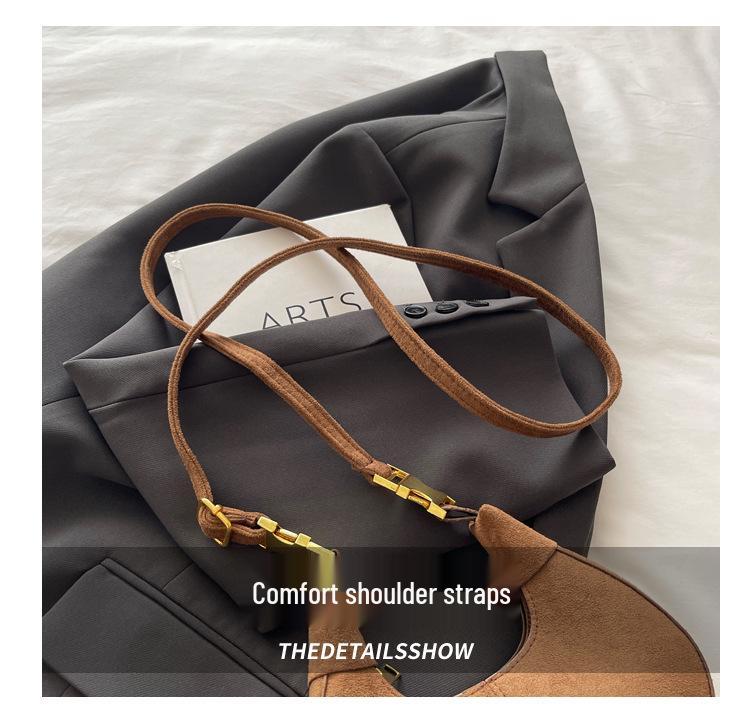 Nischenmode Textur Halbmondtasche - Herbst/Winter 2025 Trend: Einfache stilvolle Handtasche & lässige Umhängetasche