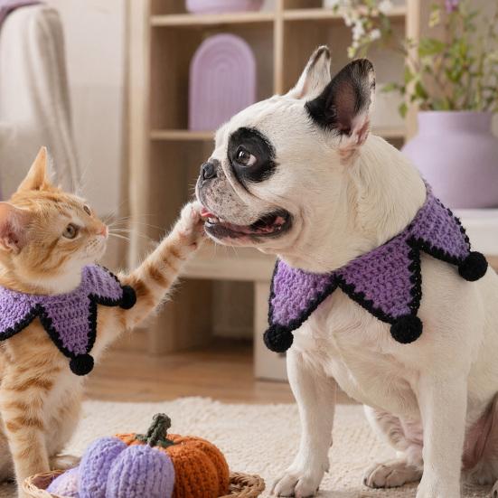 Five-pointed Star Pet Bib Knitted Bib, Handmade Shape Cat Crochet Small Dog with Black Pom-poms for Cats Dogs Halloween Outfit Non-tightening Collar