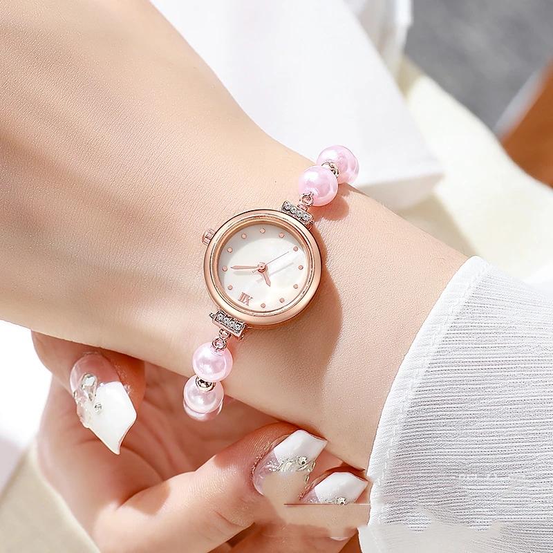 Hand bracelet watch Fashion Diamond Leaves Round Women's Watch Simple Dial Free Adjustment Bracelet Gift Watch Elegant Fashion Quartz Watch