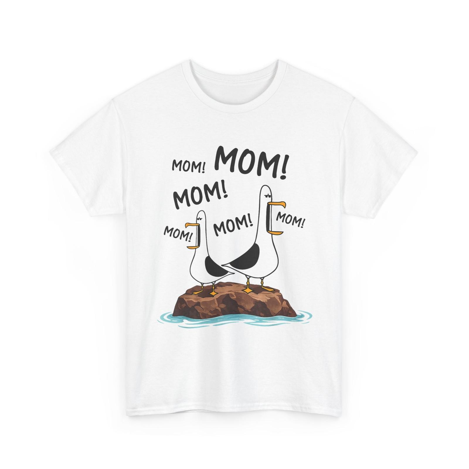 Mom Seagull Shirt, Seagulls Mothers Day Humor Mama Funny T-Shirt M
