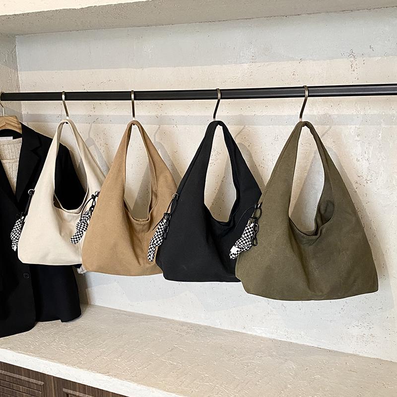Large Capacity Commuter Tote Bag Women's Shoulder Underarm Bag