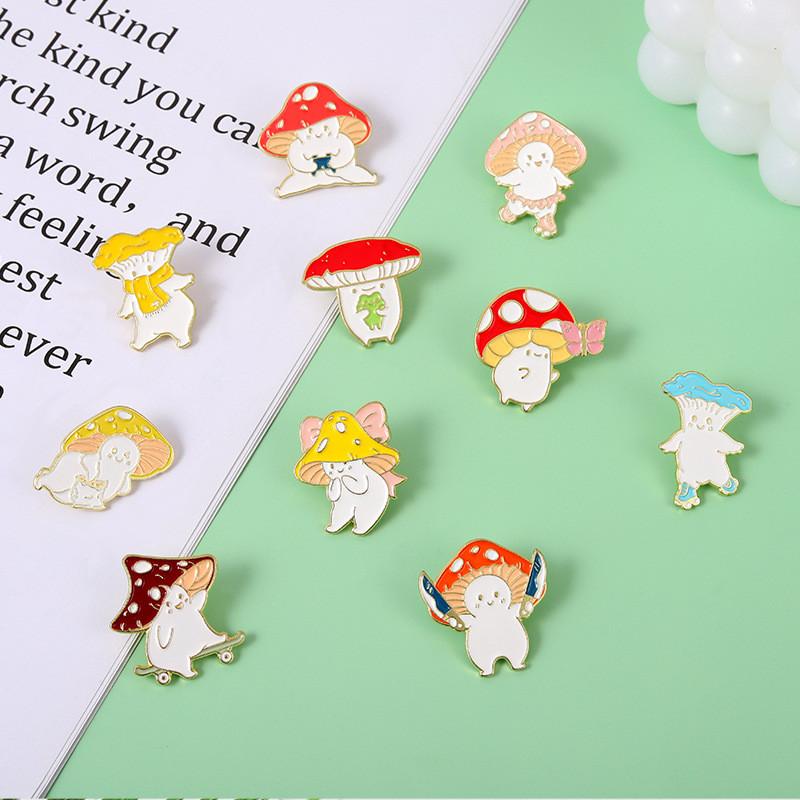 Adorable Mushroom Brooch Cute Metal Badge Fashion Accessory For Clothing And Bags