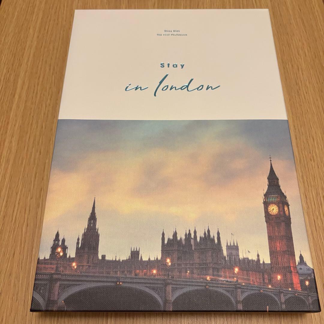 

[USED] straykids photo book stay in london