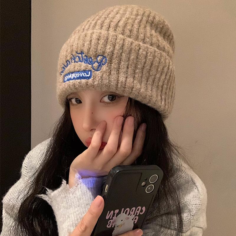 Hat Women's New Warm Woolen Hat Korean Version Versatile Autumn and Winter Ear Protection Knitted Baotou Hat Shows Small Face