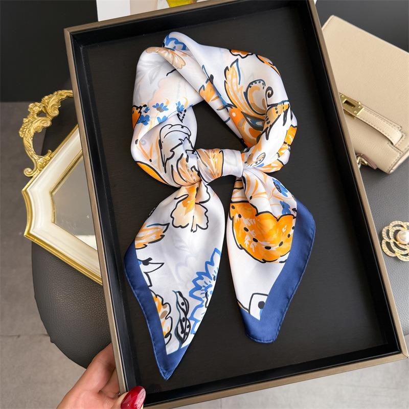 Women S Elegant Printed Simulated Silk Square Scarf For Summer Sun Protection